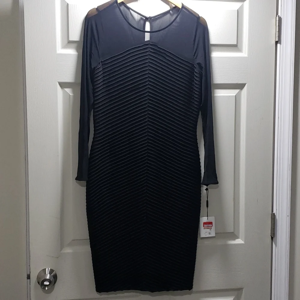 BLACK DRESS - Picture 4 of 7